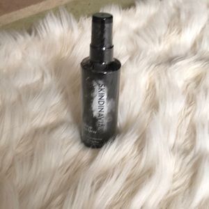 Skindinavia Makeup Finishing Spray